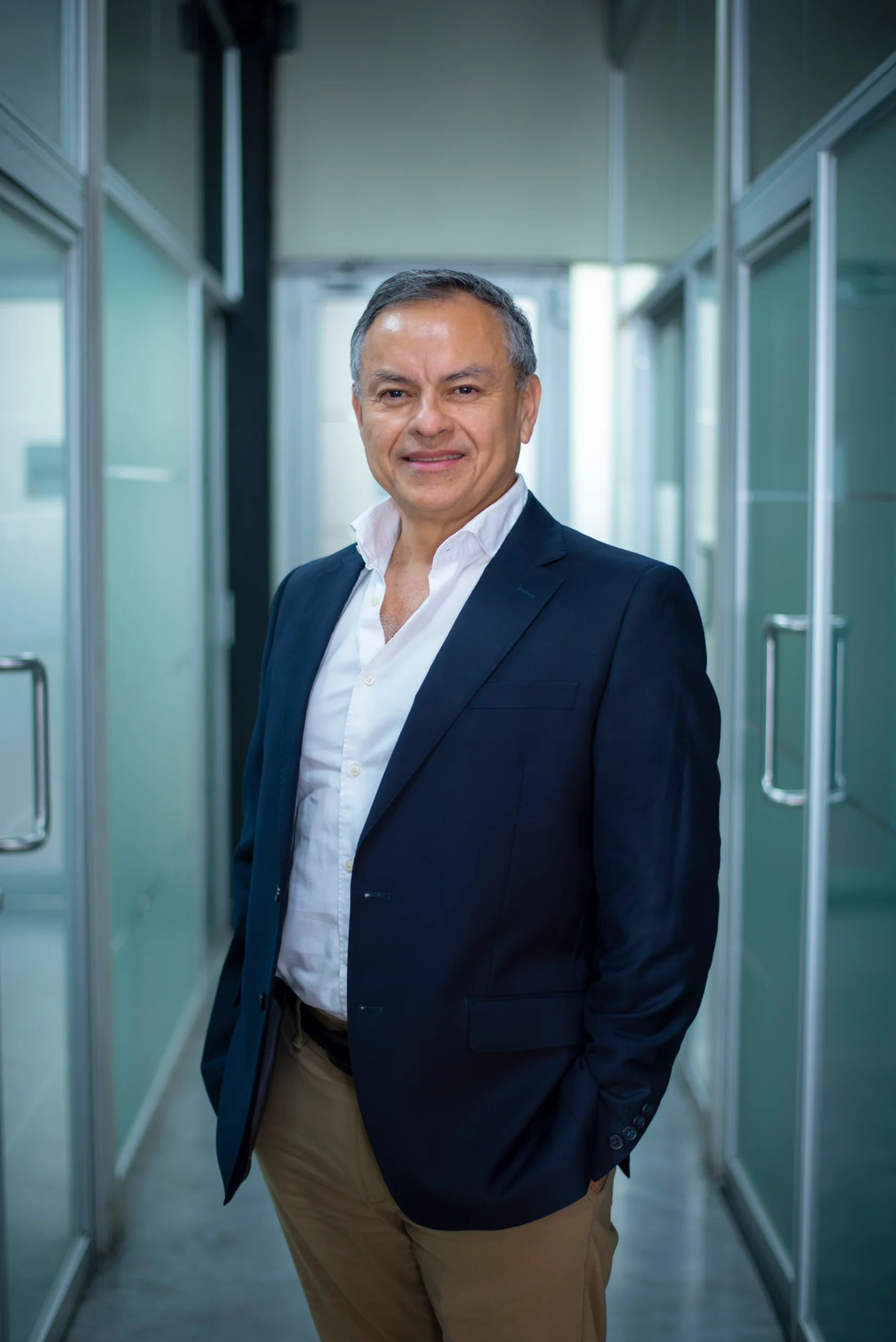 Rigoberto Argueta, Director General de Delfos Constructores Contratistas en El Salvador