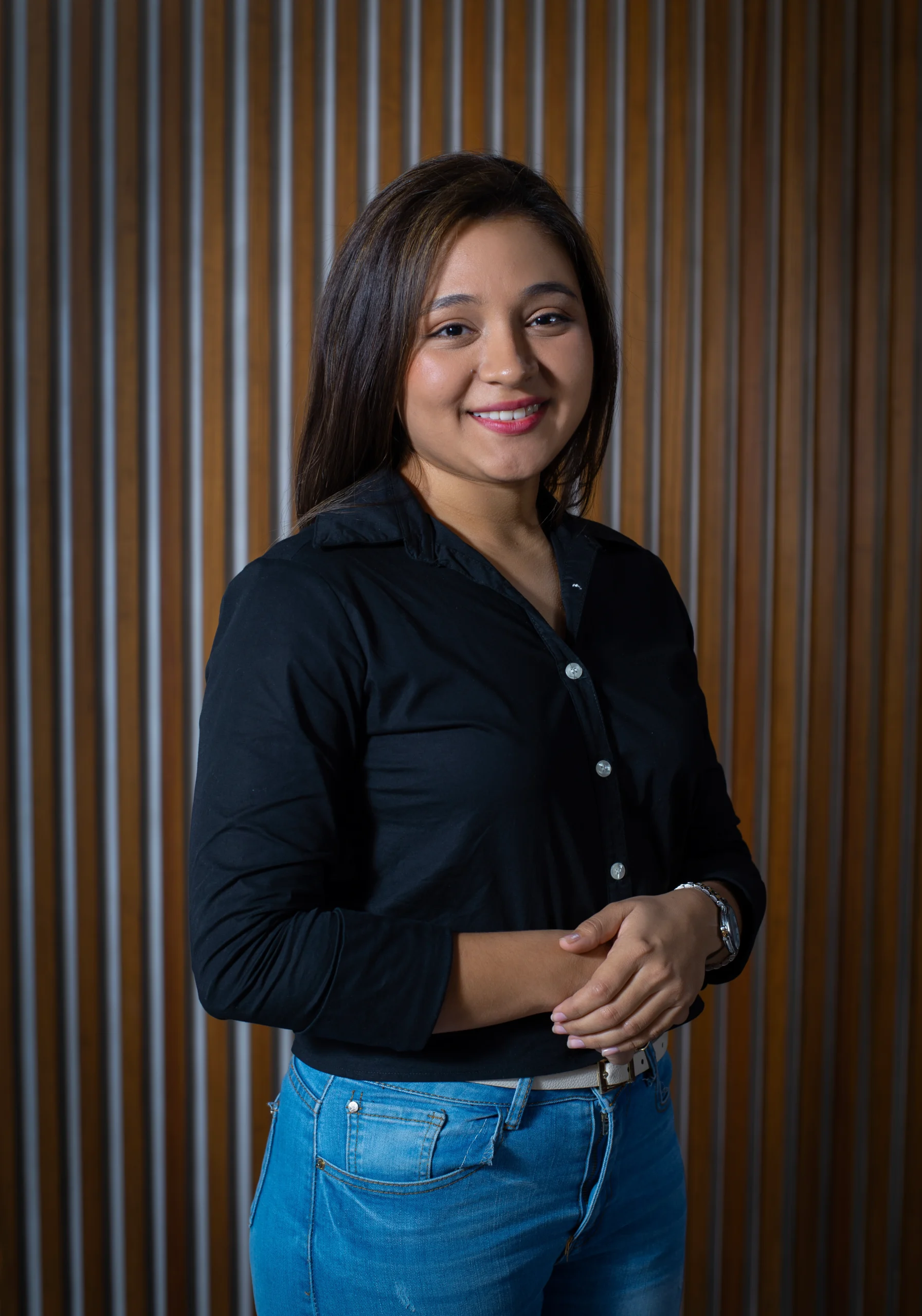 Jazmín Flores, Asistente de Compras y Contabilidad en Delfos Constructores Contratistas en El Salvador