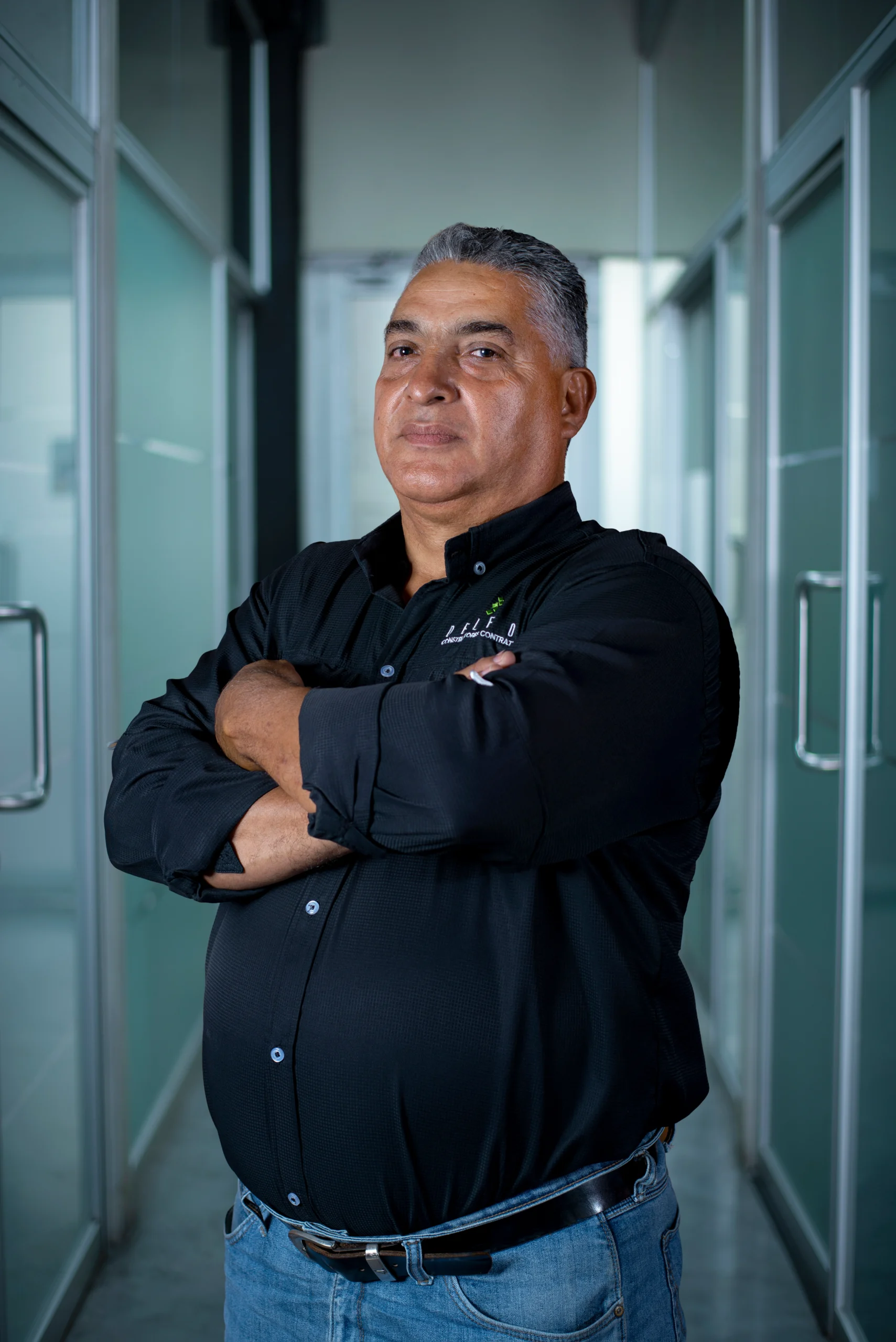 Ricardo Ayala, Apoyo Logístico de Proyectos en Delfos Constructores Contratistas en El Salvador
